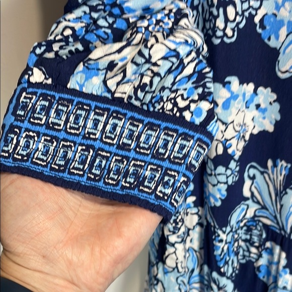 Lilly Pulitzer Blue and White Sundress with Cuffed 3/4 Sleeves - Picture 7 of 14